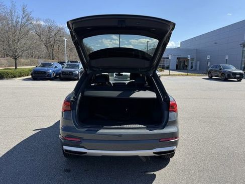 Used 2020 Audi Q3 2.0T Premium w/ Convenience Package image 32