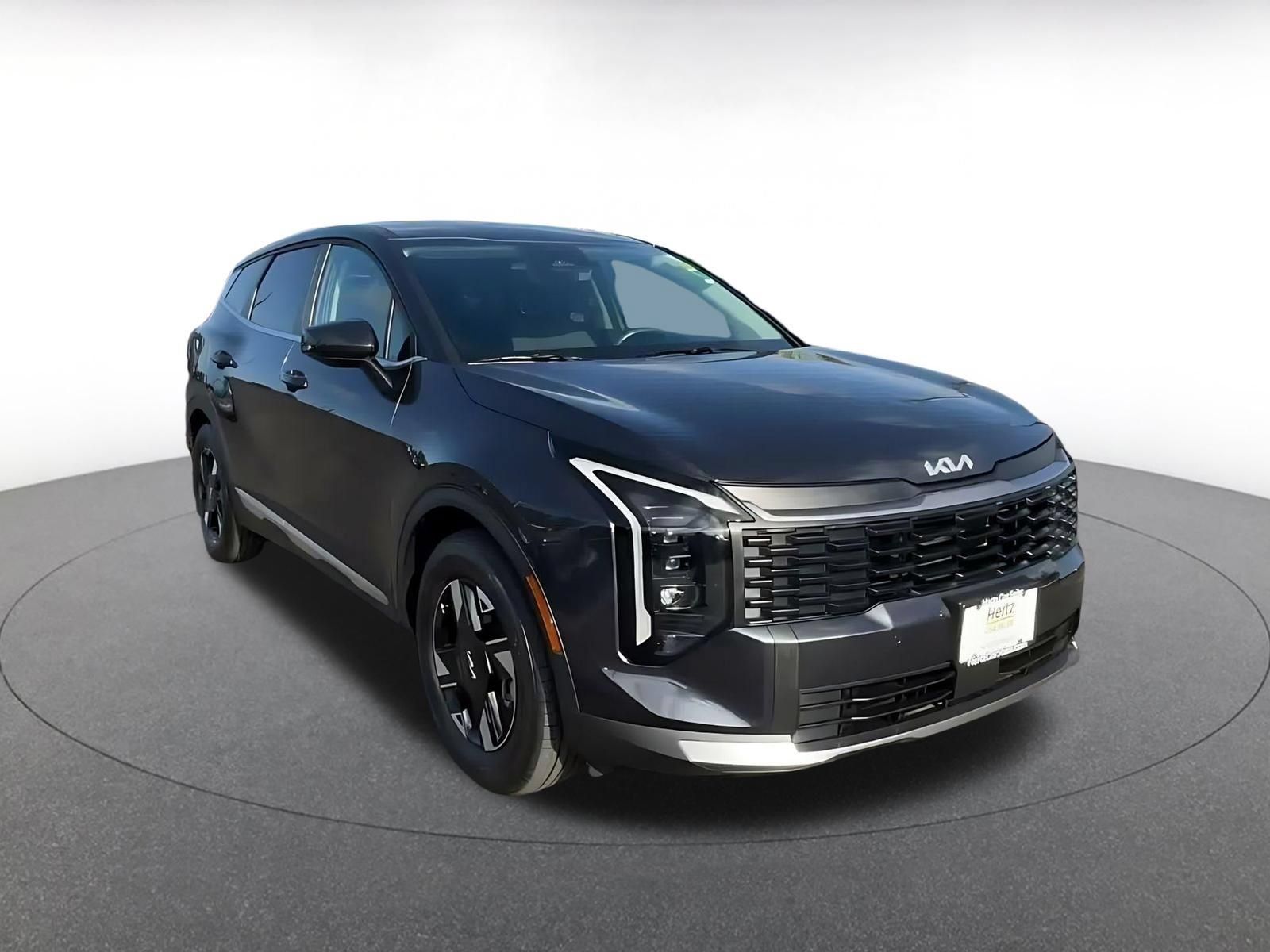 Used 2026 Kia Sportage LX FWD image 3