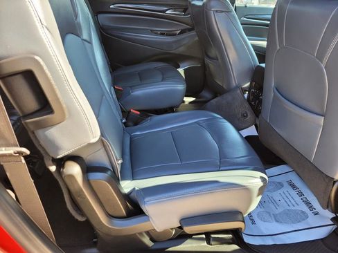 Certified 2024 Buick Enclave Premium image 13