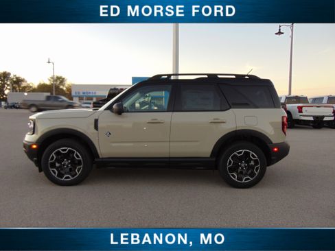 New 2025 Ford Bronco Sport Outer Banks w/ Outer Banks Tech Package+ image 2