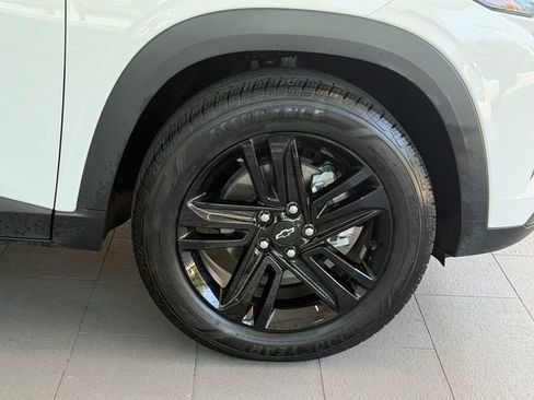 Used 2025 Chevrolet Trax ACTIV w/ Driver Confidence Package FWD image 9
