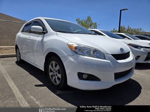 Used 2012 Toyota Matrix S w/ Premium Pkg FWD image 1