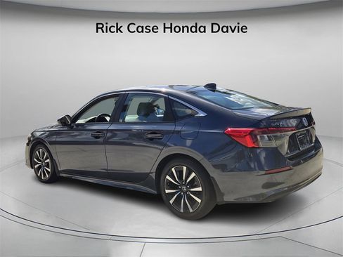 Certified 2023 Honda Civic EX image 8