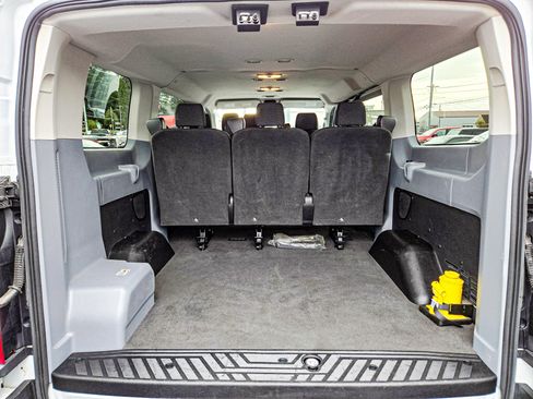 Used 2019 Ford Transit 150 XLT image 16