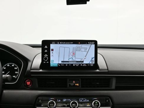 Certified 2025 Honda Pilot Touring image 48