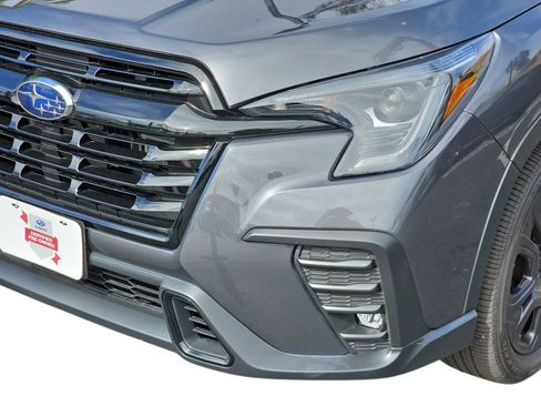 Used 2025 Subaru Ascent Onyx Edition w/ Popular Package #2 AWD/4WD image 9