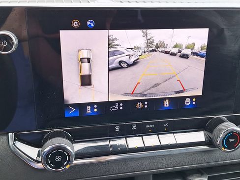 Used 2023 Chevrolet Colorado Trail Boss w/ LPO, Skid Plate Package AWD/4WD image 19