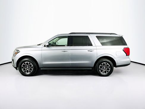 Used 2024 Ford Expedition Max XLT image 4
