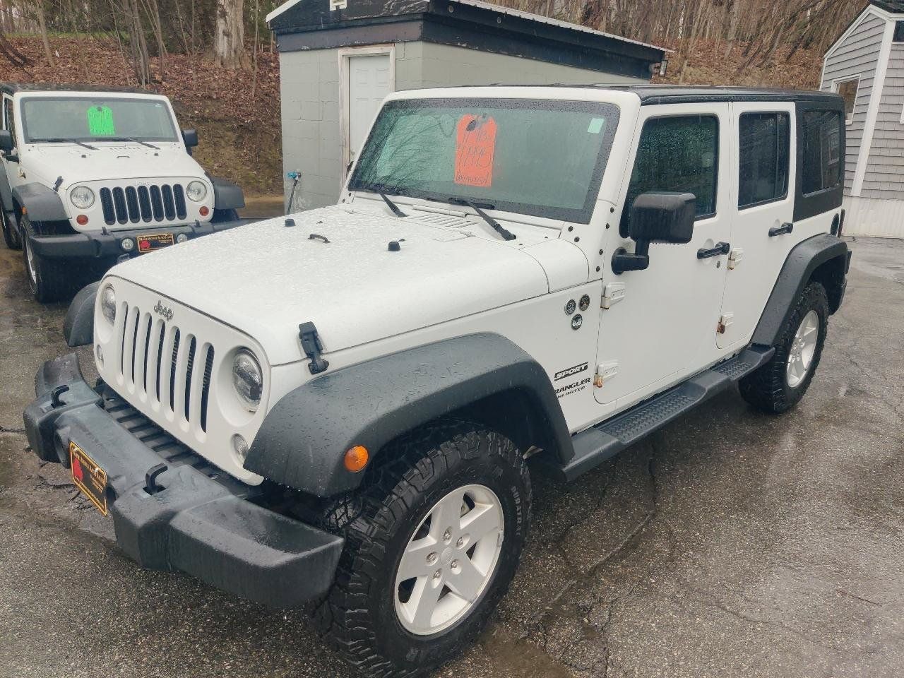Used 2017 Jeep Wrangler Unlimited Sport w/ Quick Order Package 24S AWD/4WD image 2
