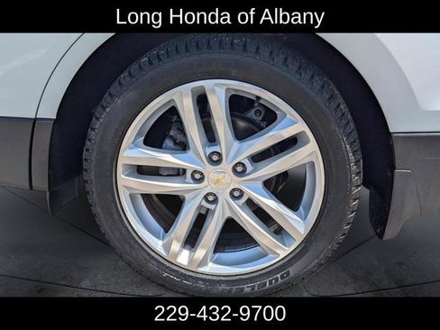 Used 2019 Chevrolet Equinox Premier AWD/4WD image 11