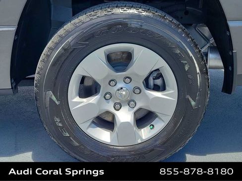 Used 2024 RAM 1500 Big Horn RWD image 12
