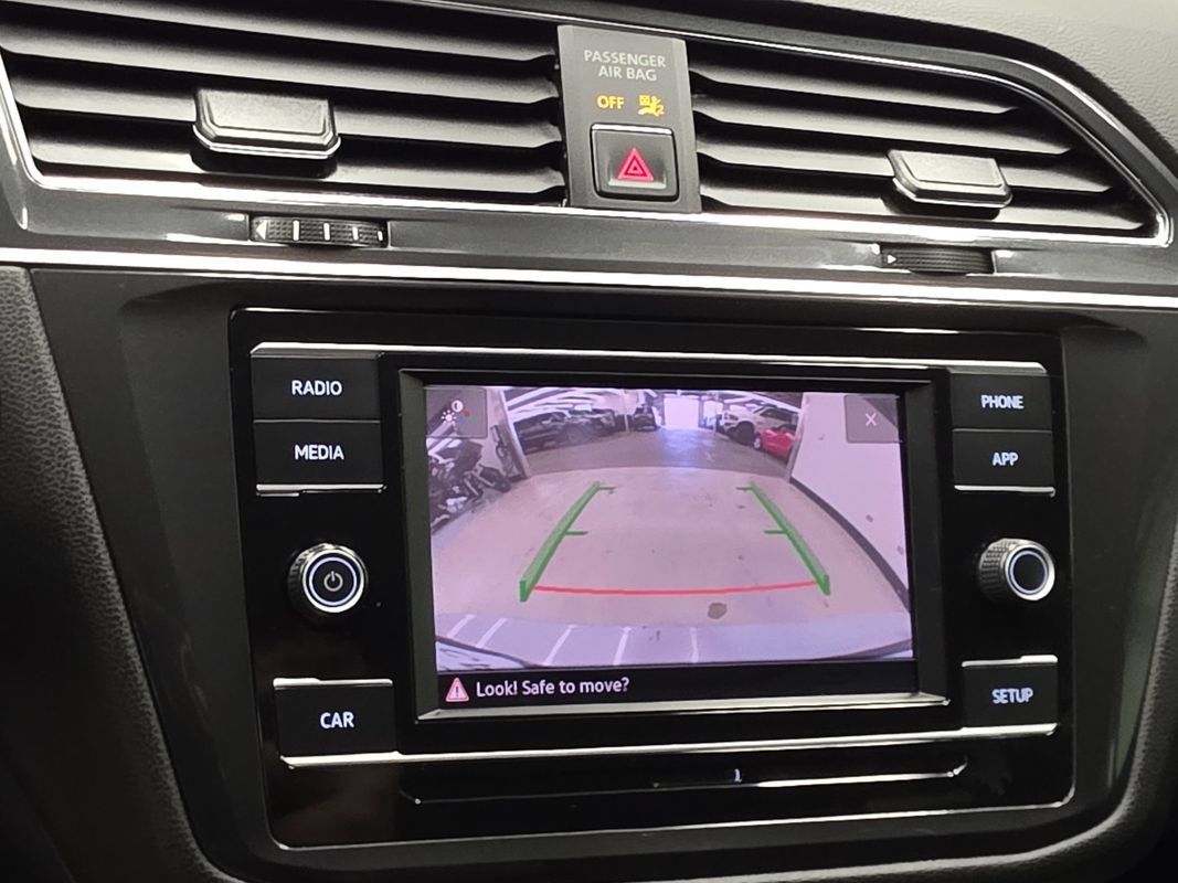 Used 2018 Volkswagen Tiguan S AWD/4WD image 35