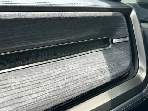 Used 2022 Rivian R1T Launch Edition image 51