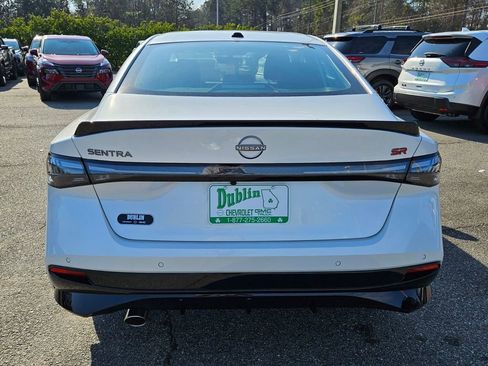 New 2026 Nissan Sentra SR w/ SR Premium Package FWD image 9