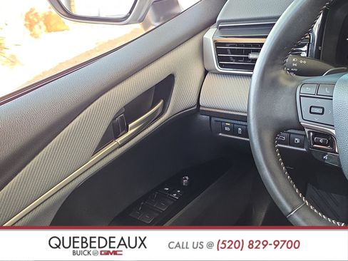 Used 2025 Toyota Camry SE w/ Convenience Package FWD image 23