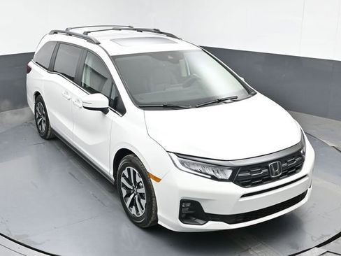 New 2026 Honda Odyssey EX-L image 13