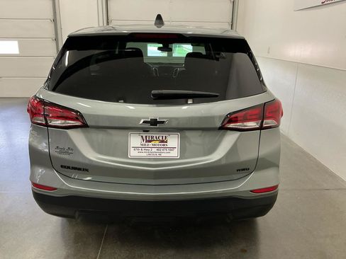 Used 2024 Chevrolet Equinox LS w/ LS Convenience Package AWD/4WD image 5