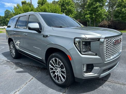 Used 2024 GMC Yukon Denali RWD image 22