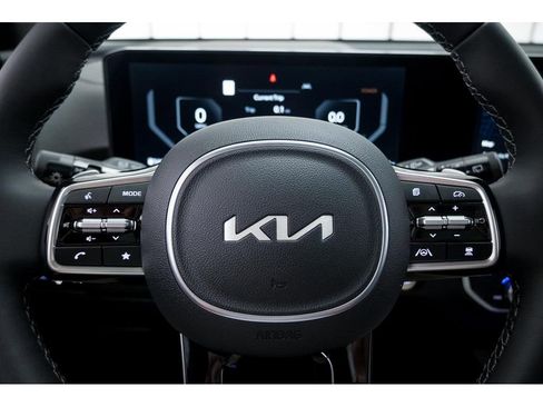 New 2025 Kia Sorento SX Prestige image 21