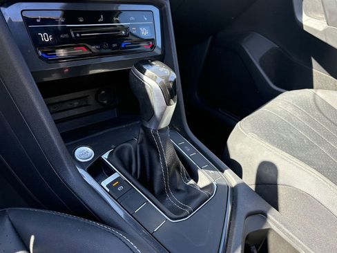 Used 2023 Volkswagen Tiguan SE R-Line image 23