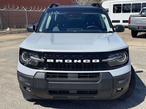 New 2026 Ford Bronco Sport Outer Banks image 8