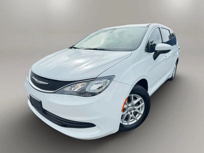 Used 2017 Chrysler Pacifica Touring