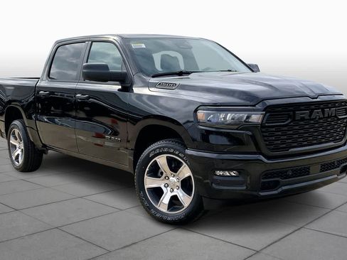 New 2026 RAM 1500 Express RWD image 2