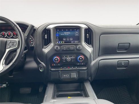 Used 2022 Chevrolet Silverado 1500 RST w/ Z71 Off-Road Package image 11