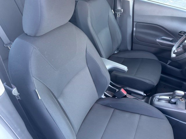 Used 2025 Nissan Kicks Play S FWD image 16