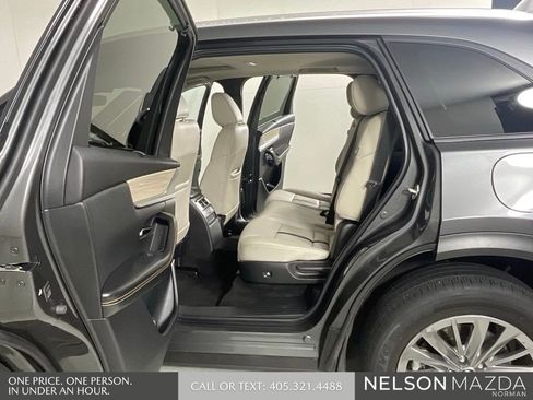Certified 2025 MAZDA CX-90 Plug-In Hybrid w/ Preferred AWD/4WD image 12