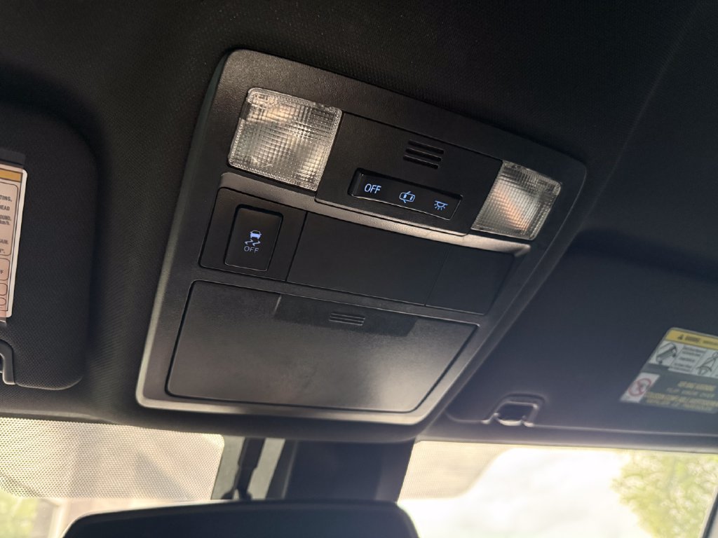 Used 2019 Toyota Tacoma TRD Sport w/ Technology Package AWD/4WD image 29
