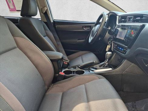 Used 2019 Toyota Corolla LE FWD image 21