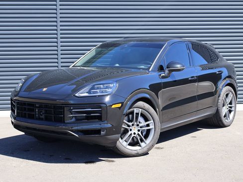 Certified 2024 Porsche Cayenne Coupe AWD/4WD image 1