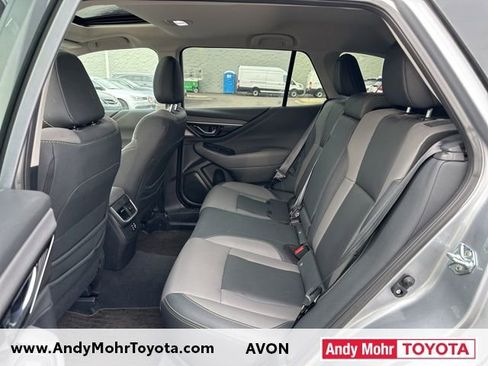 Used 2025 Subaru Outback Onyx Edition image 10