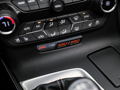 Used 2016 Chevrolet Corvette Z06 w/ 2LZ Preferred Equipment Group image 70