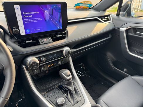 Certified 2025 Toyota RAV4 XSE AWD/4WD image 29