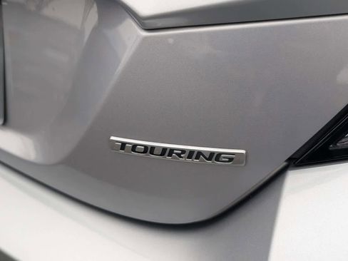 Used 2016 Honda Civic Touring image 8