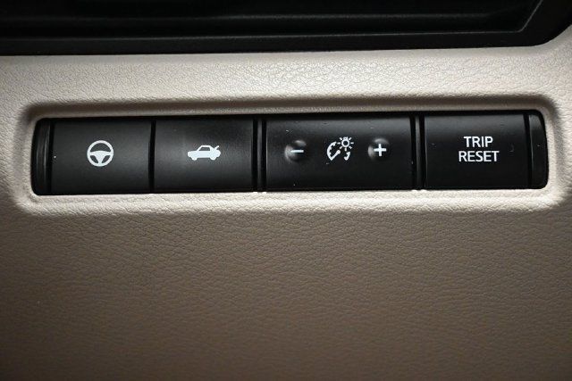 Used 2021 Nissan Altima 2.5 SL FWD image 23
