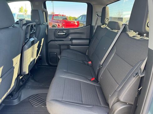 New 2026 Chevrolet Silverado 1500 Custom Trail Boss w/ LPO, Dark Essentials Package image 6