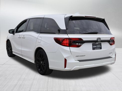 Used 2025 Honda Odyssey Sport-L image 5