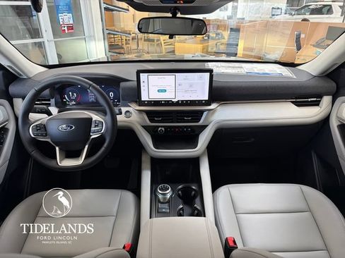 New 2026 Ford Explorer Active w/ Active Comfort Package RWD image 15