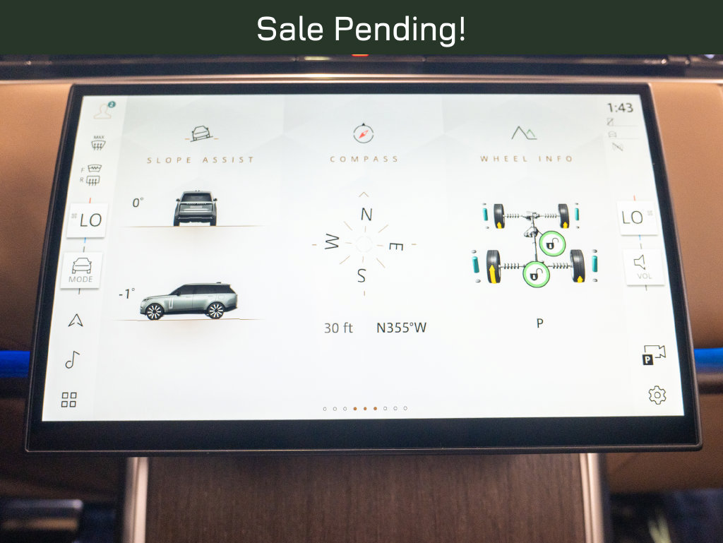 Certified 2025 Land Rover Range Rover SE AWD/4WD image 22