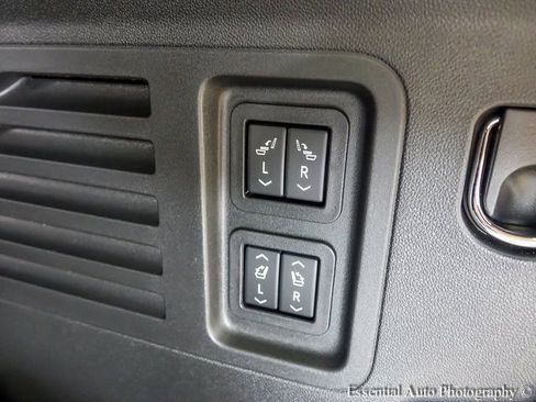 New 2026 Buick Enclave Preferred w/ Power Package image 20