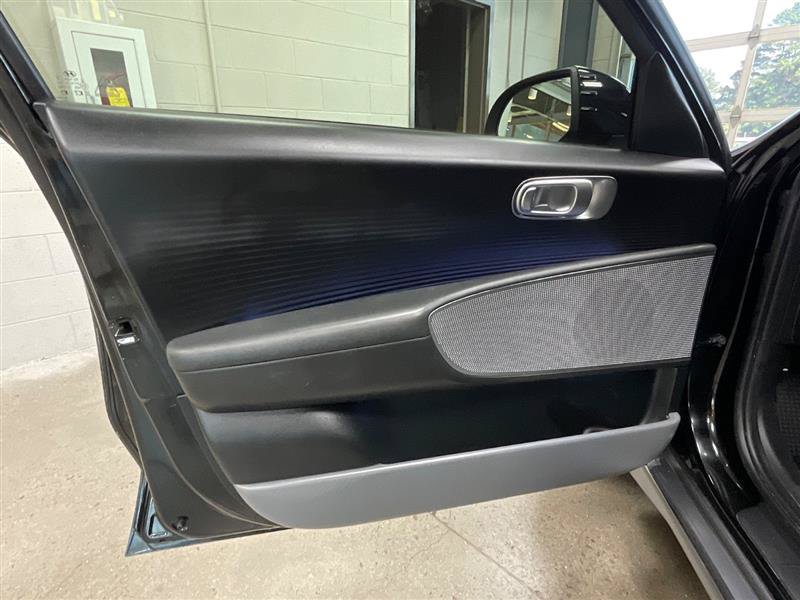 Used 2023 Hyundai Ioniq 6 SEL RWD image 9