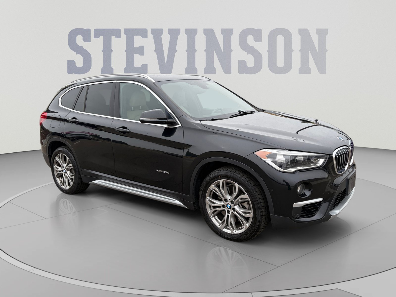 Used 2017 BMW X1 xDrive28i AWD/4WD image 7