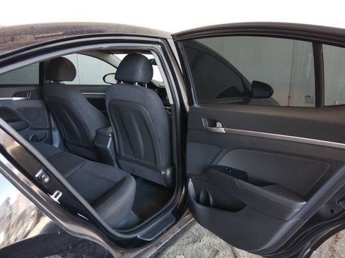 Used 2019 Hyundai Elantra SEL w/ Cargo Package FWD image 14