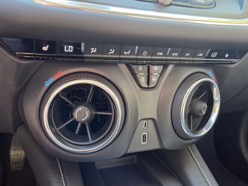 Certified 2023 Chevrolet Blazer LT w/ Convenience Package FWD image 28