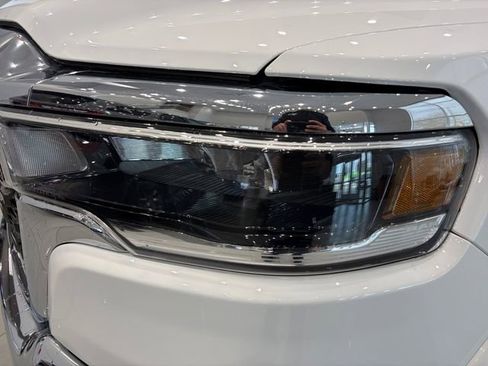 New 2026 RAM 1500 Big Horn AWD/4WD image 9