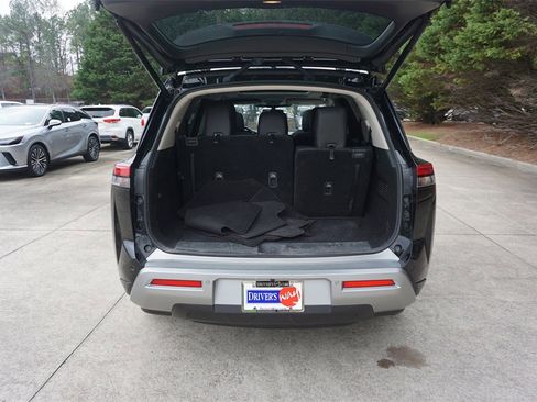 Used 2024 Nissan Pathfinder SL w/ SL Premium Package image 18