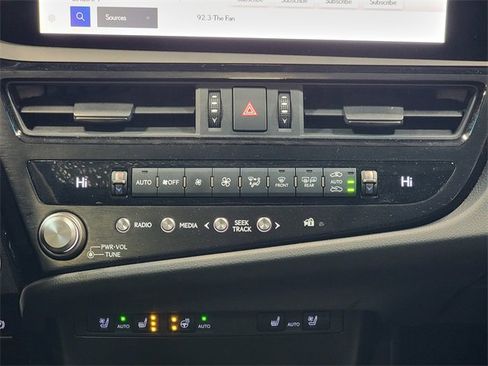 Used 2024 Lexus ES 300h 300h image 21
